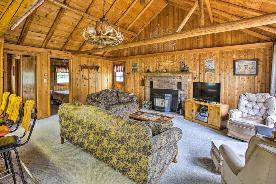 Rustic River View Cabin w/ Fire Pit, Games & Grill Cabin in Michigan