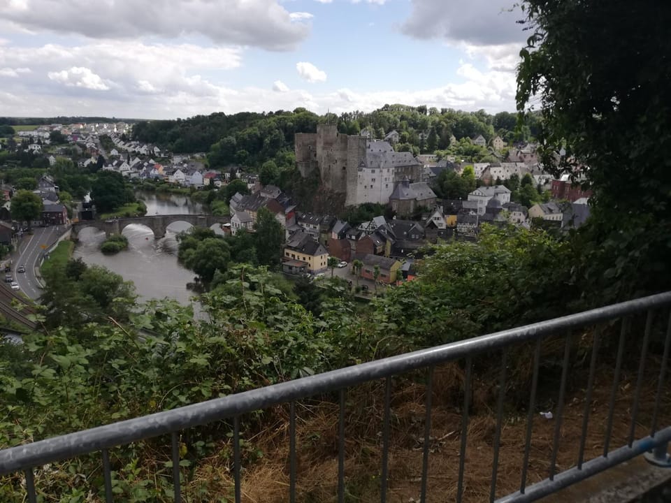 Nearby landmark, Neighbourhood, Natural landscape