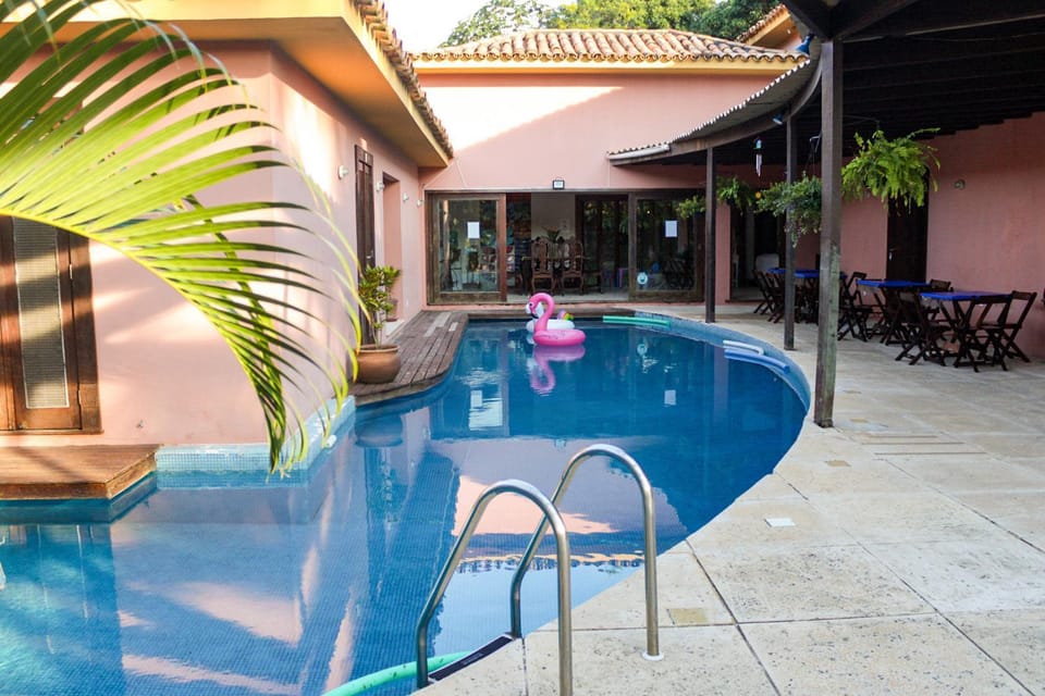 Casa Barco Ferradura - Pousada Bed and Breakfast in Armacao dos Buzios