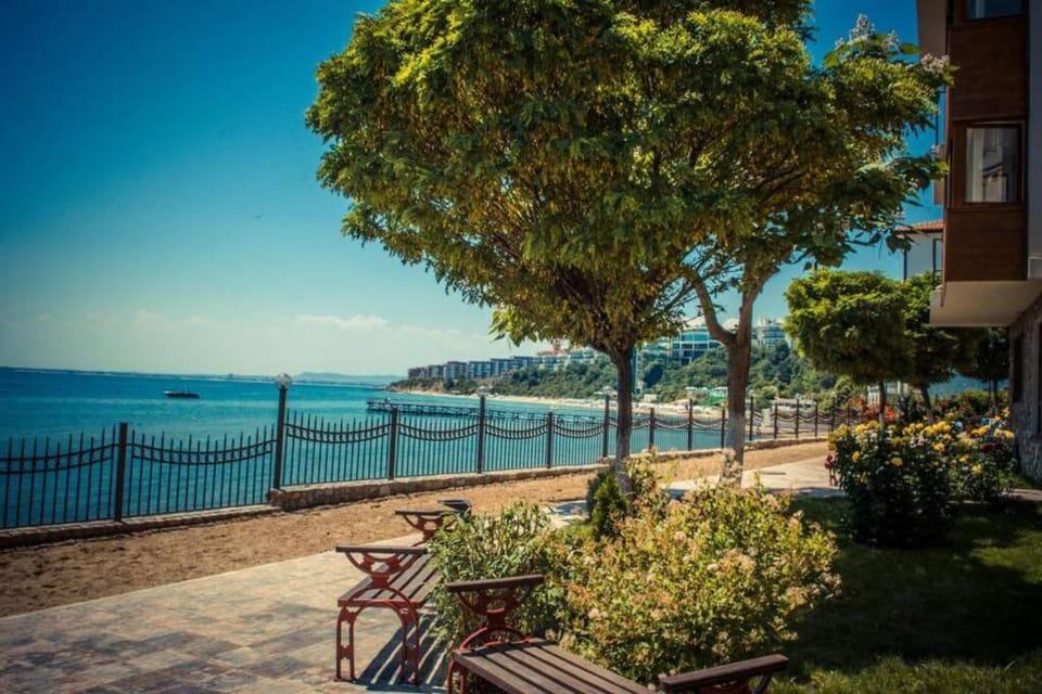Messambria Fort Beach Premium Apartments with Sea or Mountain View Apartment in Burgas Province