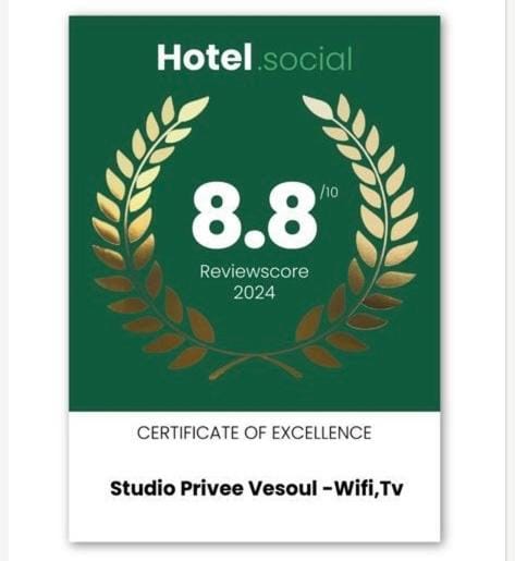 Studio privée Vesoul -Wifi,TV,Clim,Parking gratuit Bed and Breakfast in Switzerland