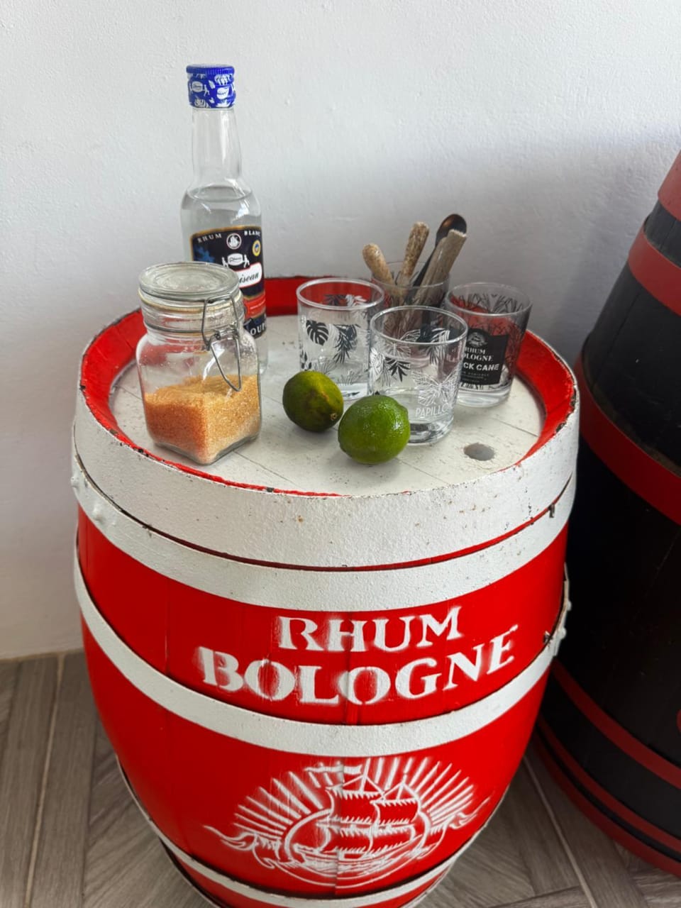Lounge or bar, Drinks