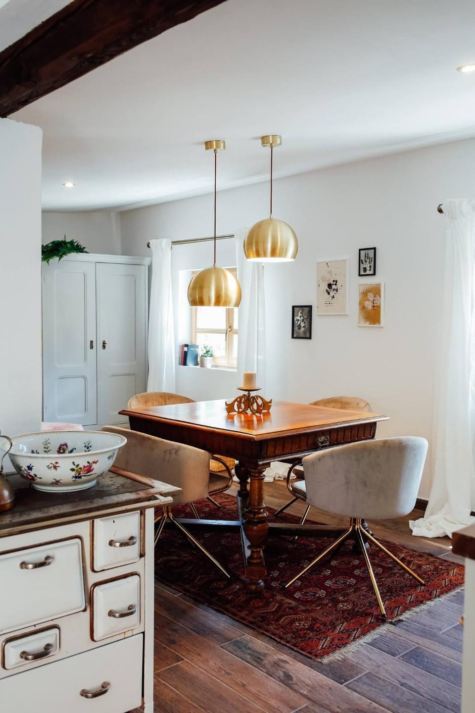 Apartment Aussee- Atelier Salzherrenhof- Küche, WLAN, Netflix Apartment in Bad Aussee