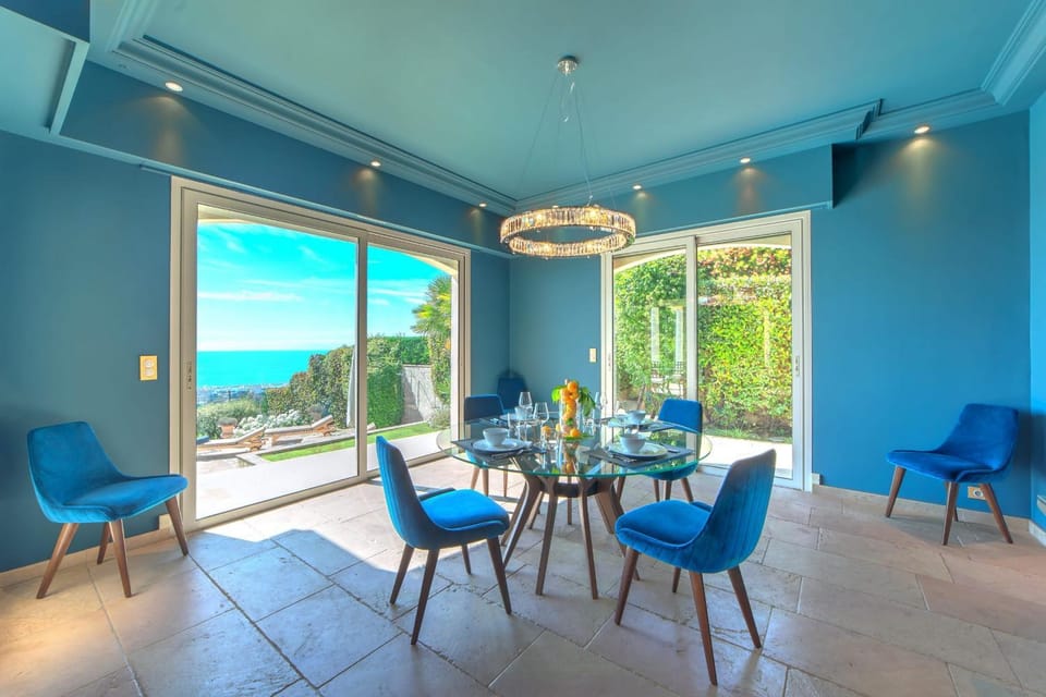 Dining area, Sea view