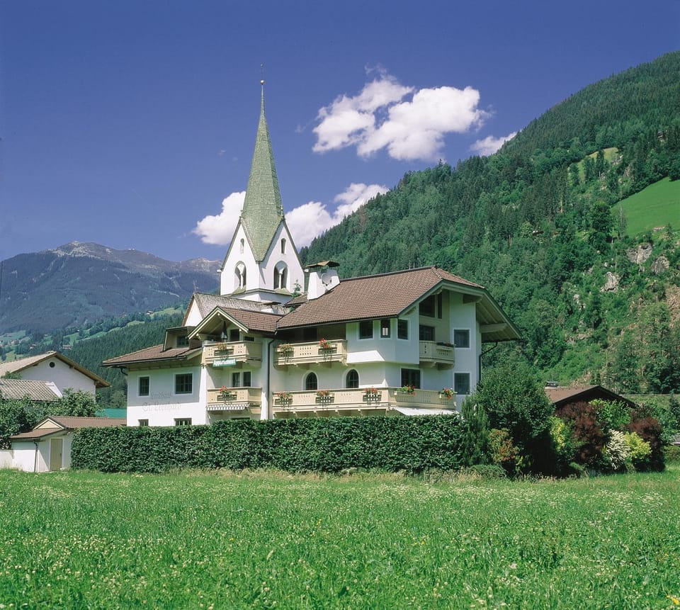 Property building, Summer