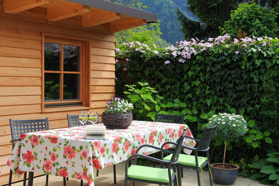 Facade/entrance, Garden, Internal: Not applicable to any particular room