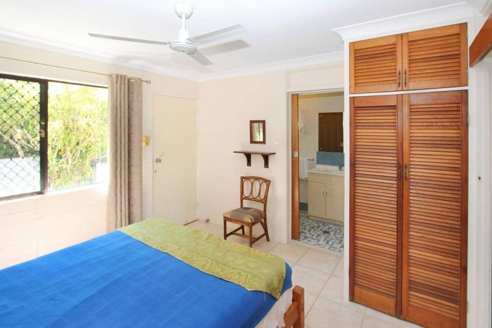 Alma Bay Holiday Unit 3 Apartment in Queensland