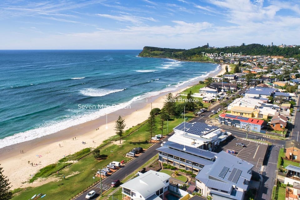 Sea Breeze - Lennox Head Apartment in Lennox Head