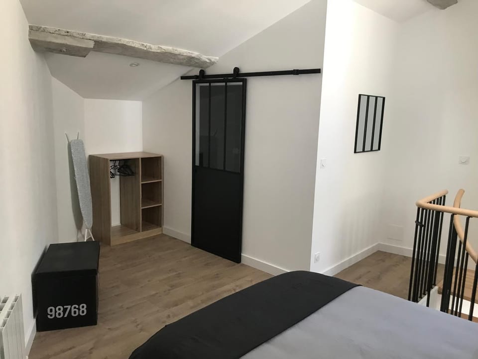 Bourg superbe appart avec vue magnifique Apartment in Nouvelle-Aquitaine