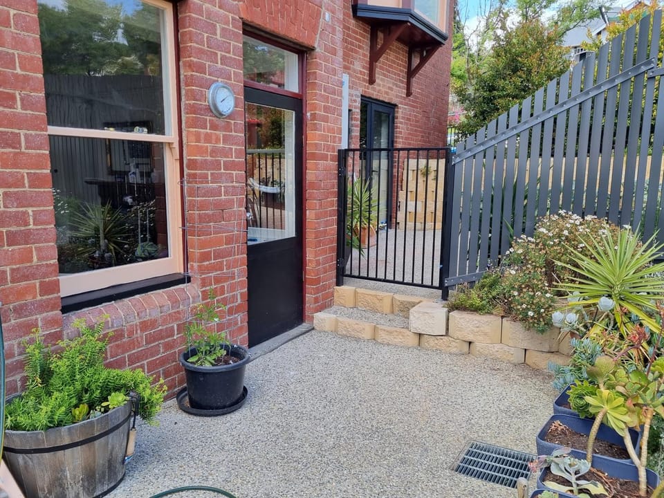 Patio, Garden view