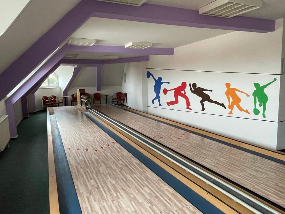 Bowling