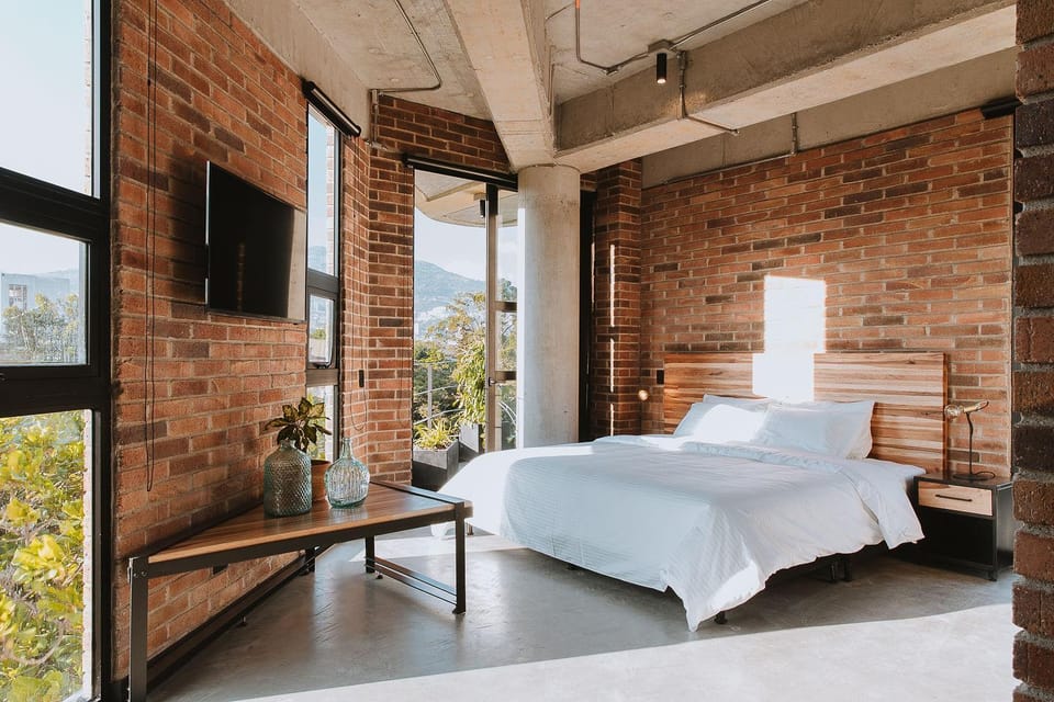 Bed, TV and multimedia, Balcony/Terrace, Bedroom