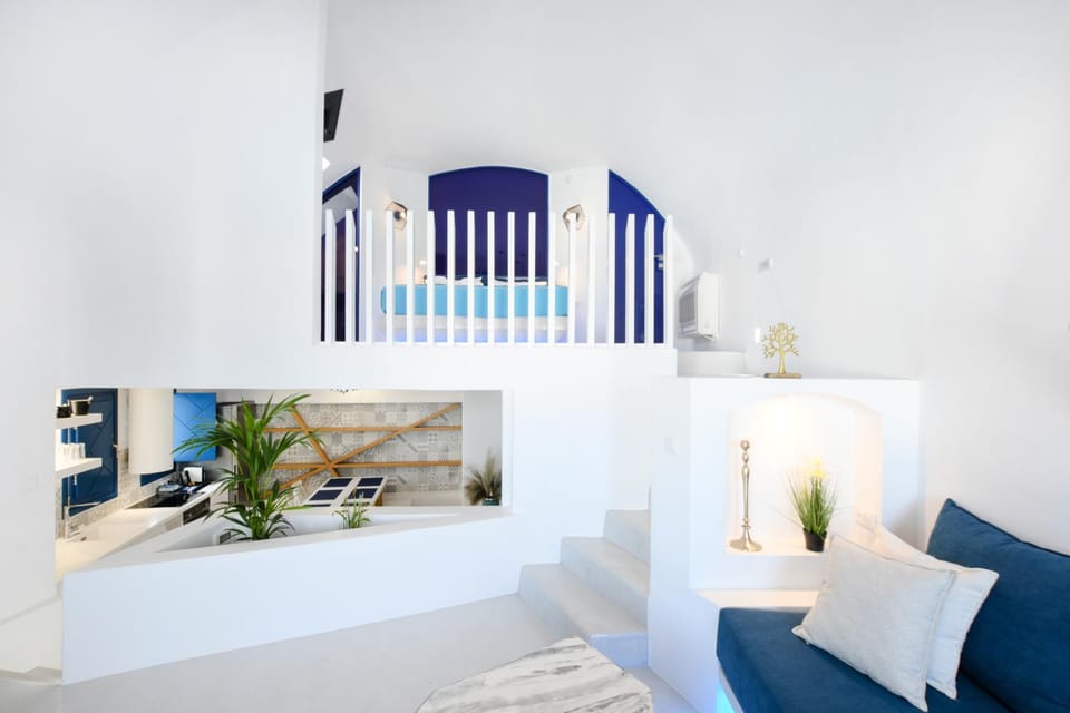 Living room, kitchen