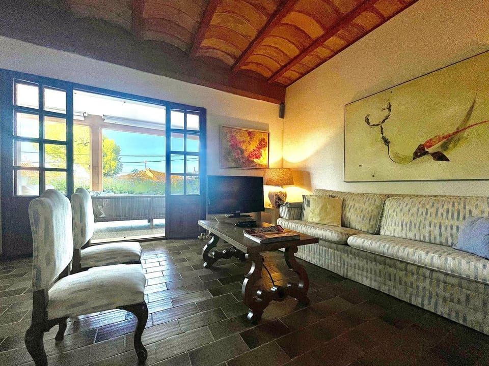 BEACH HOUSE IDEAL FOR CHILDREN House in Raiguer