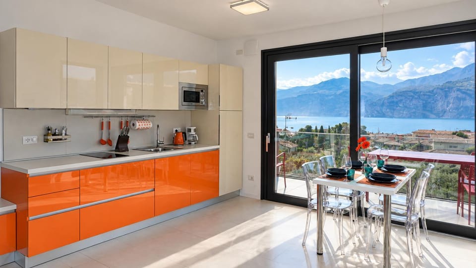 Kitchen or kitchenette, kitchen