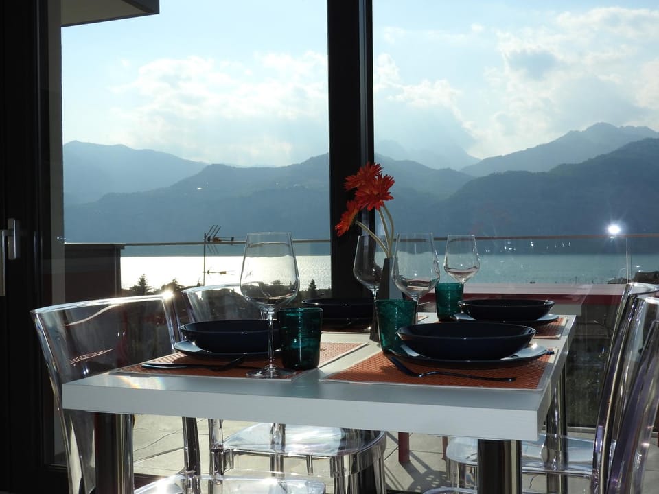 View (from property/room), Lake view, Lunch