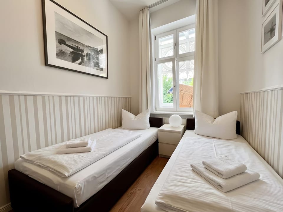 Property building, Living room, Bedroom