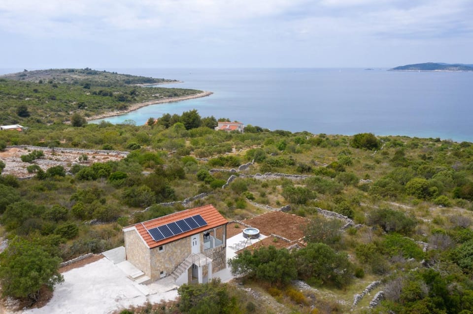 Holiday Home Drvenik House in Split-Dalmatia County