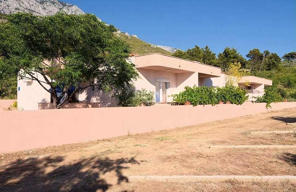 Apartmani Jure Apartment in Split-Dalmatia County
