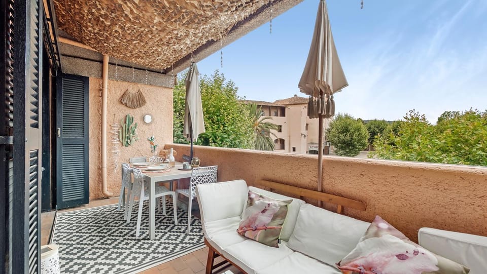 Balcony/Terrace, Balcony/Terrace