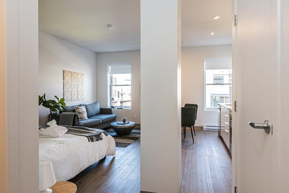 Bed, Living room, Seating area, Bedroom