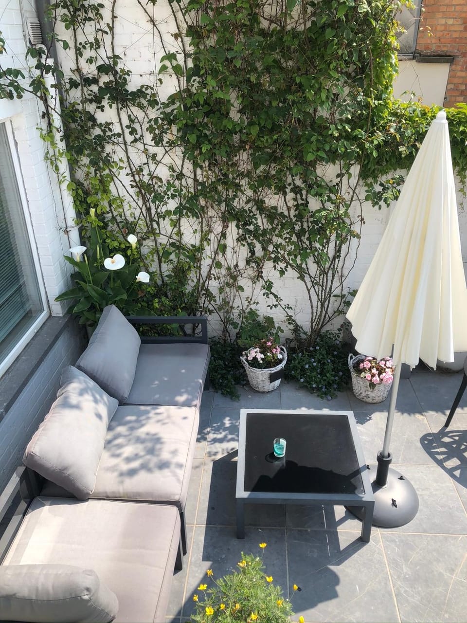 Studio Poppies, terras, Free Parking Apartment in Ostend