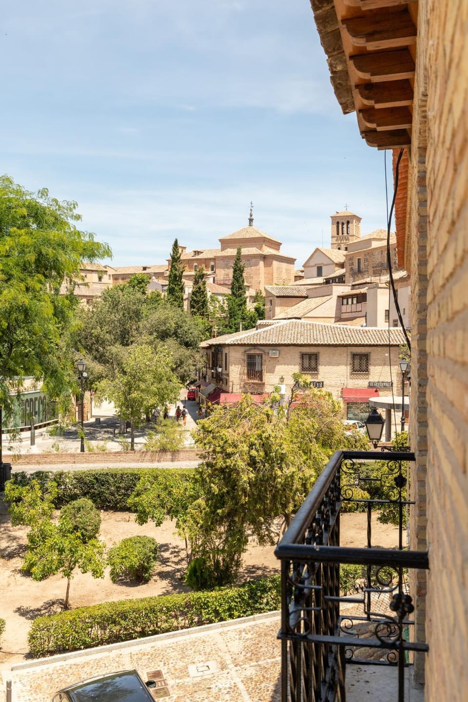 Balcony/Terrace, City view, Garden view