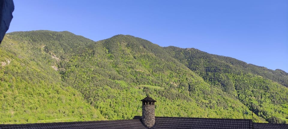 Nearby landmark, Spring, Natural landscape, View (from property/room), View (from property/room), Hiking, City view, Mountain view, Street view