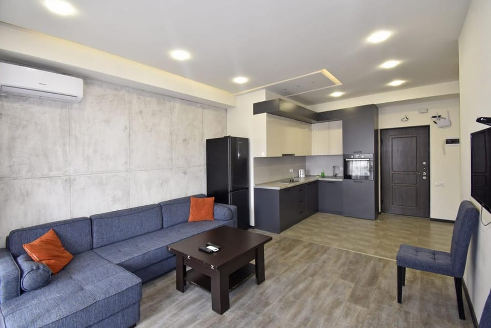 Rent Inn Yerevan on Koghbaci Street Apartment in Yerevan
