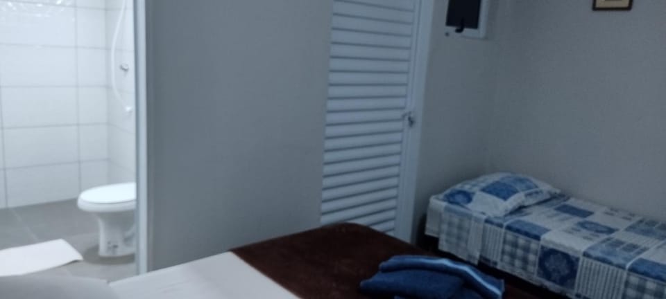 Bed, Bathroom