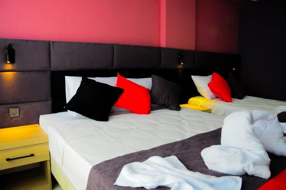 Kemer Port Garden Hotel in Antalya Province