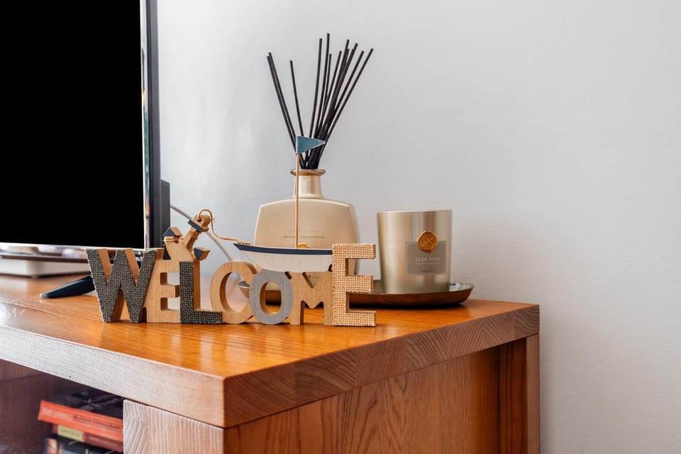 Living room, Decorative detail