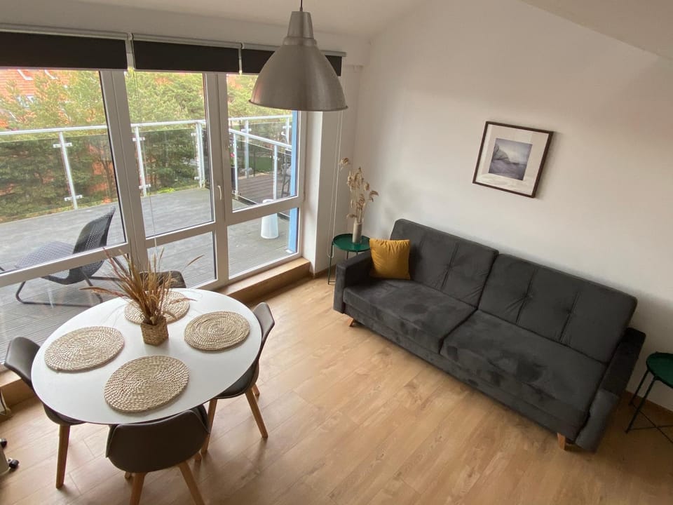 Loftas Nidos centre su terasa į Kuršių marias! Apartment in Klaipėda County, Lithuania
