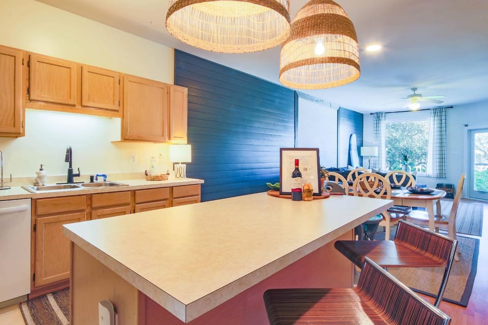 Sunny Side Up House in Isle of Palms