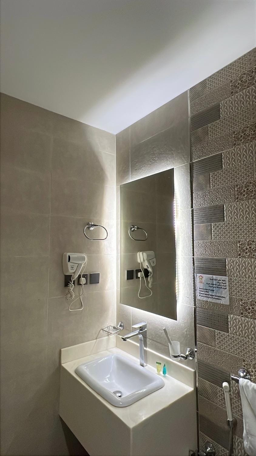 شقق بيتك هوم للشقق المخدومة Apartment hotel in Saudi Arabia