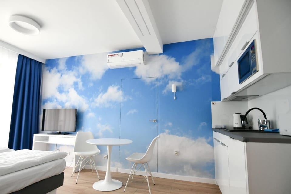 TV and multimedia, Kitchen or kitchenette