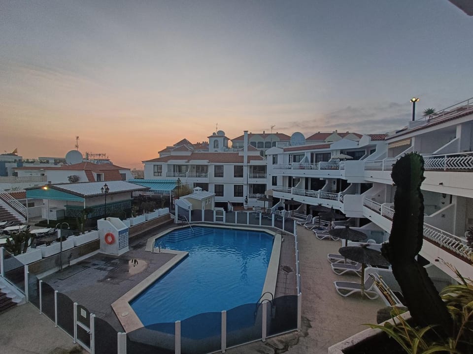 Property building, Off site, Swimming pool, Sunset, sunbed