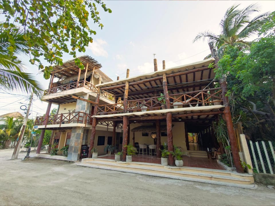 Property building, Day