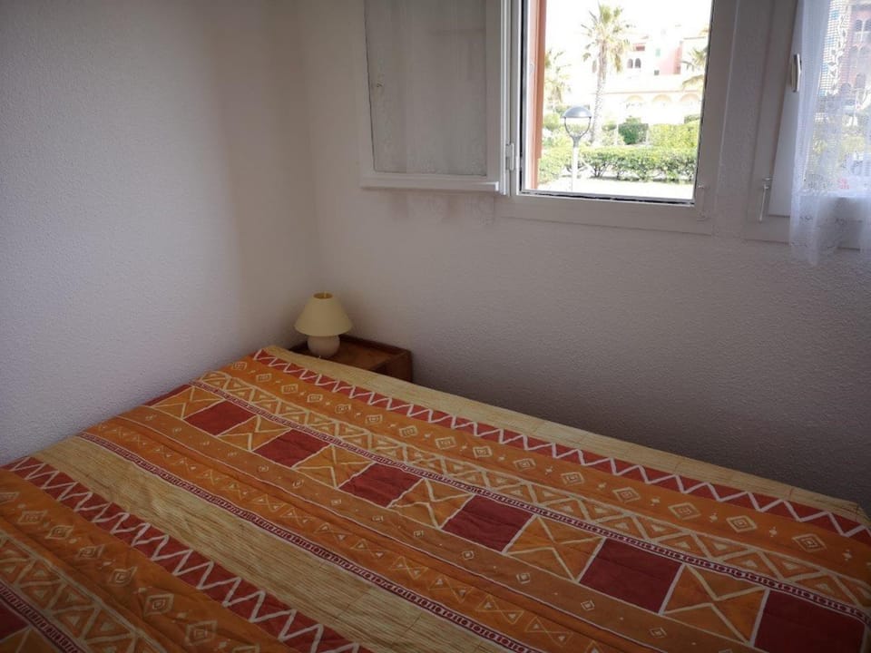 Appartement T2 Cabine - 6 pers, Parking - Le Barcarès - FR-1-195-83 Cabin in Le Barcarès