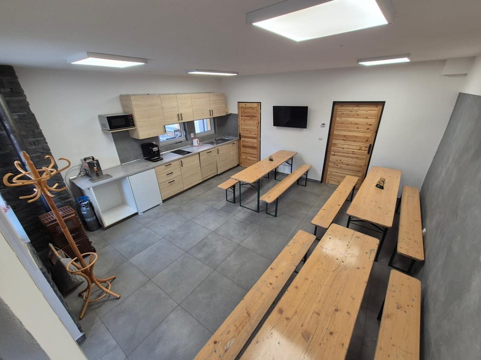 Communal lounge/ TV room