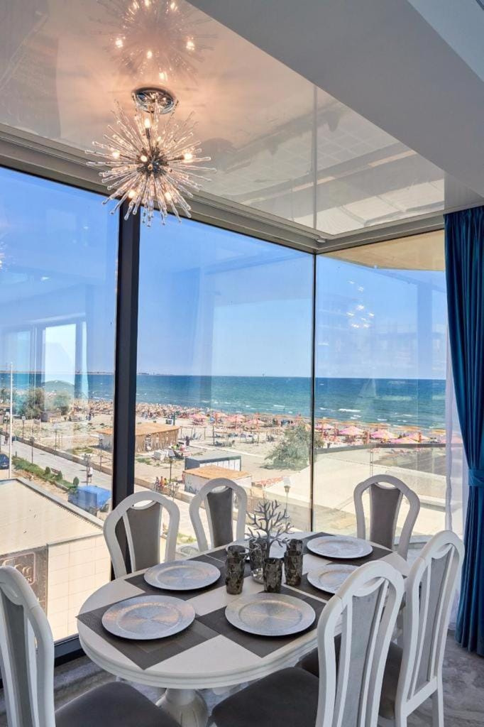 5 stars 301 frontal sea view apartment Apartment hotel in Constanța County