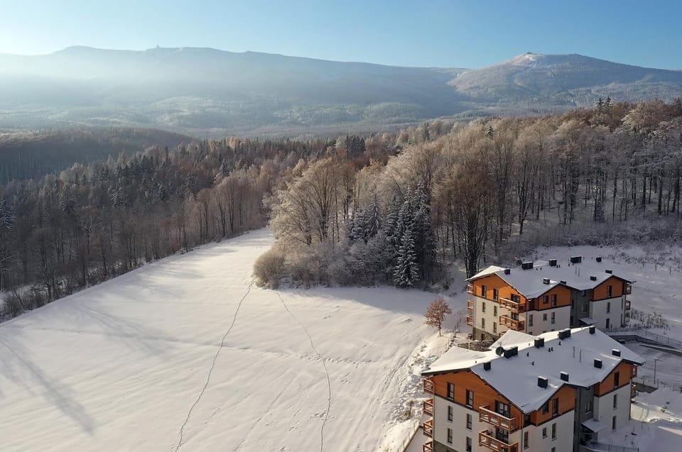 Property building, Winter, Mountain view