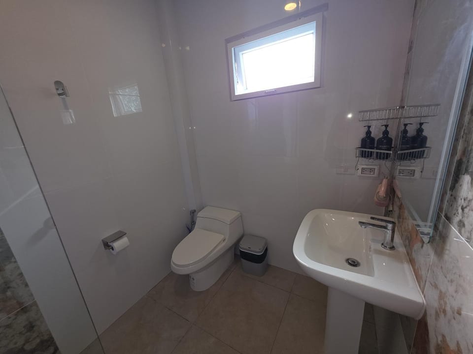 Mango Tree Villa Apartment in Wichit