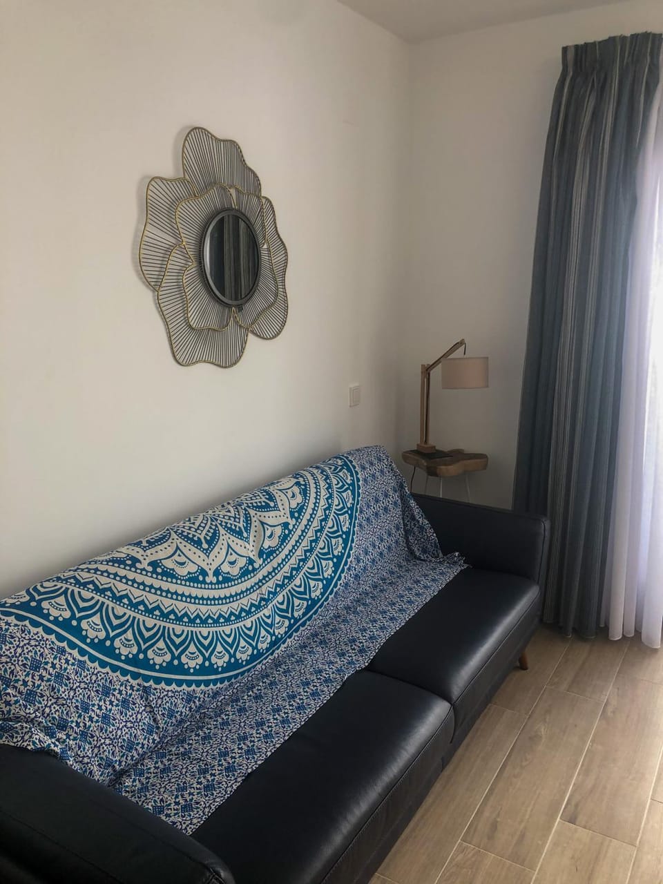 Exceptional 2 Bed Apartment a 2 Min Walk to Beach & close to Los Boliches Train Apartment in Fuengirola