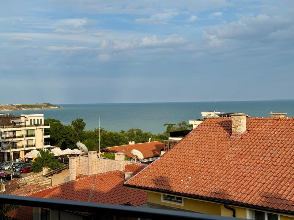 Хотел Камъните Hotel in Burgas