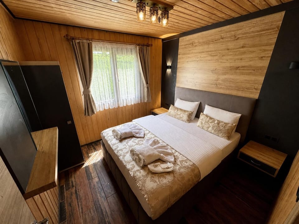 Bed, Bedroom, wardrobe