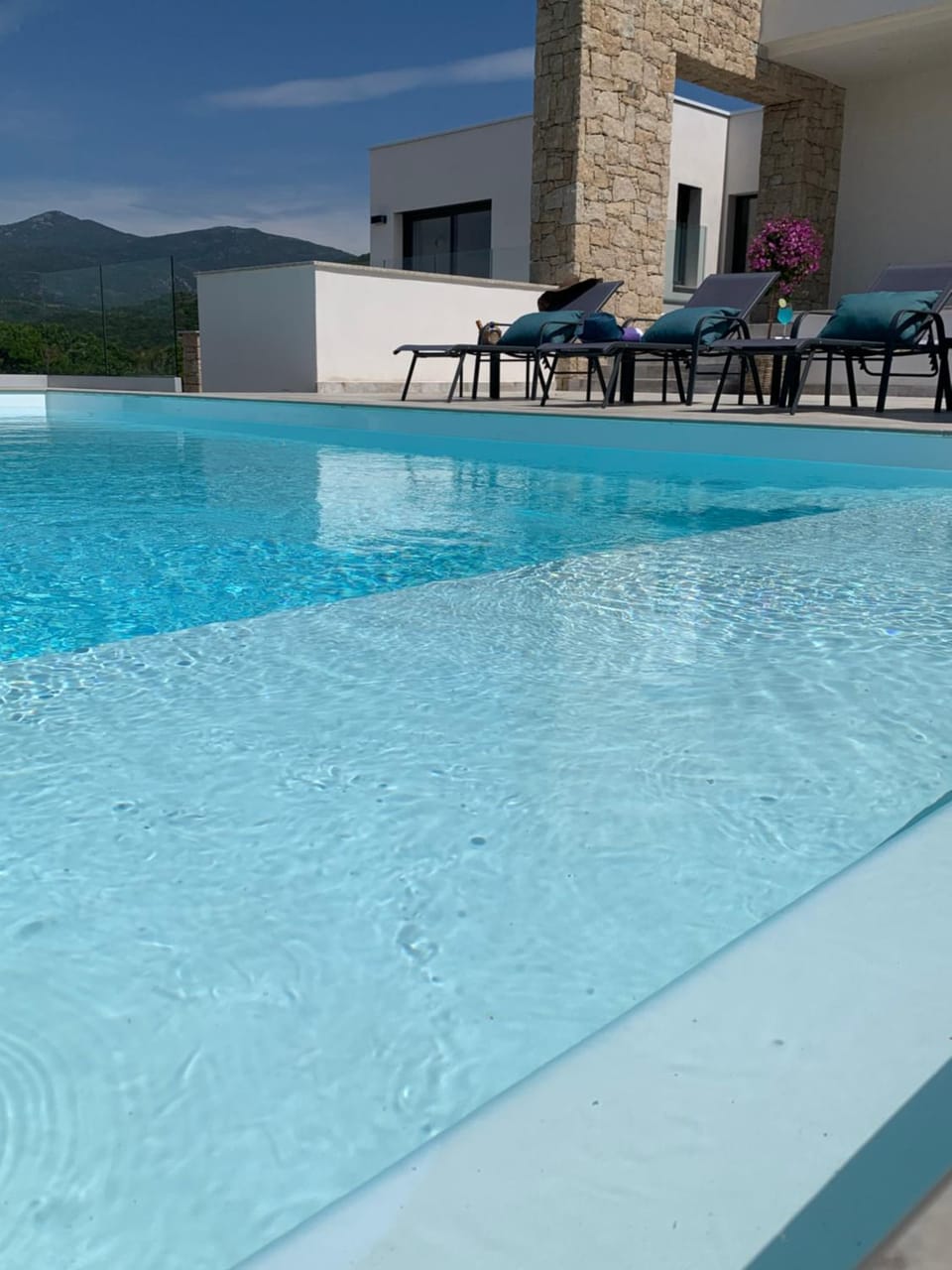 Swimming pool, Swimming pool