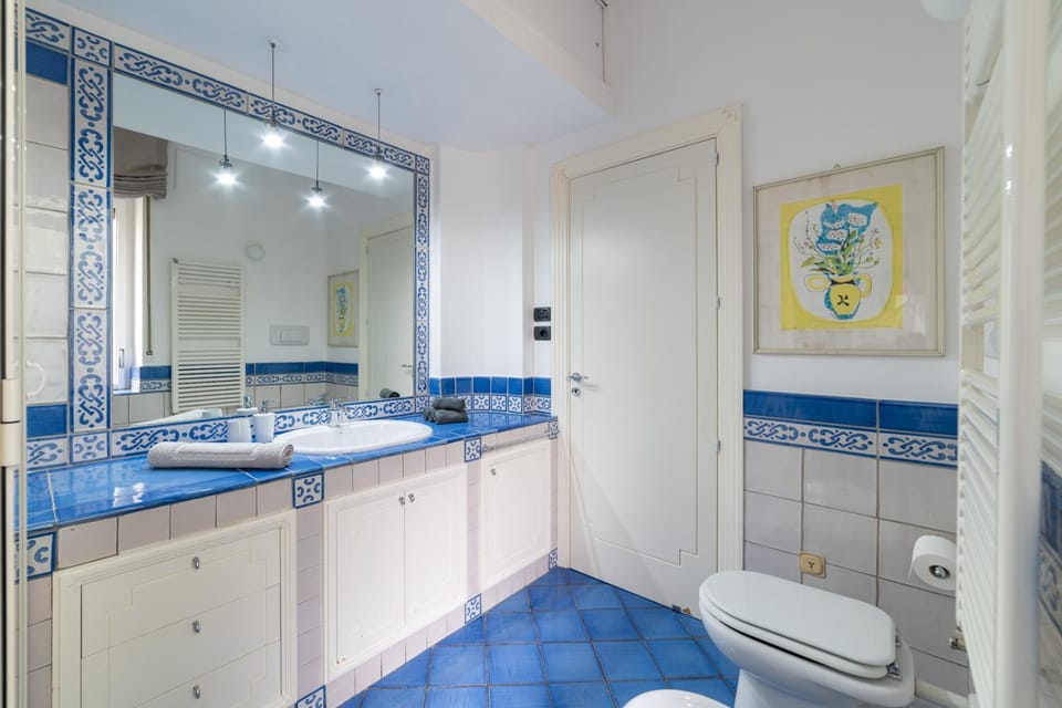 Suitesettepesciolini - Casa vacanza PERLA House in Salerno