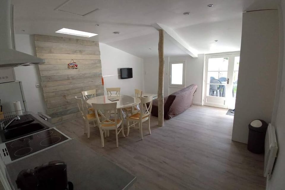 Maison aux Mathes House in Les Mathes