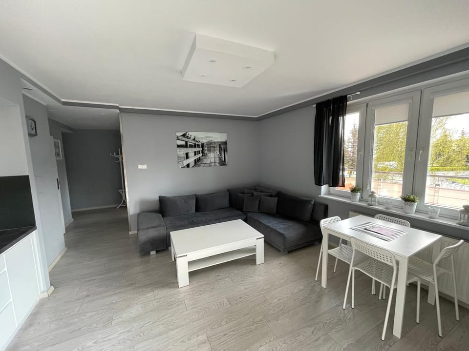 APARTAMENT GRAFITOWY KOŁOBRZEG Apartment in West Pomeranian Voivodeship, Poland